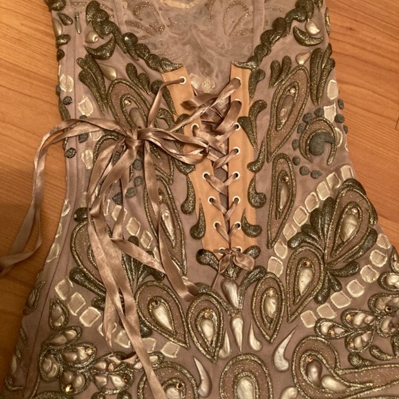 Ema Savahl Couture Dress - Picture 10 of 15